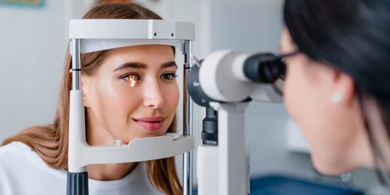 Laser treatment for glaucoma in Surat 2