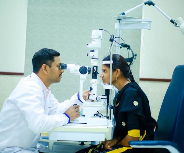 Eye Specialist Doctor in Surat